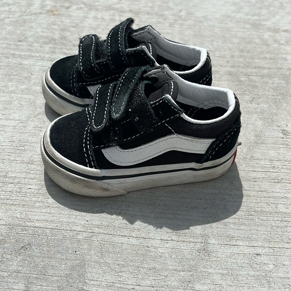 Toddler vans - Picture 1 of 2